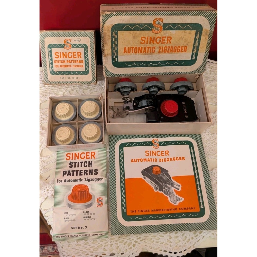 Singer White Stitch Patterns Set No. 3 161008, Automatic Zigzagger 160985